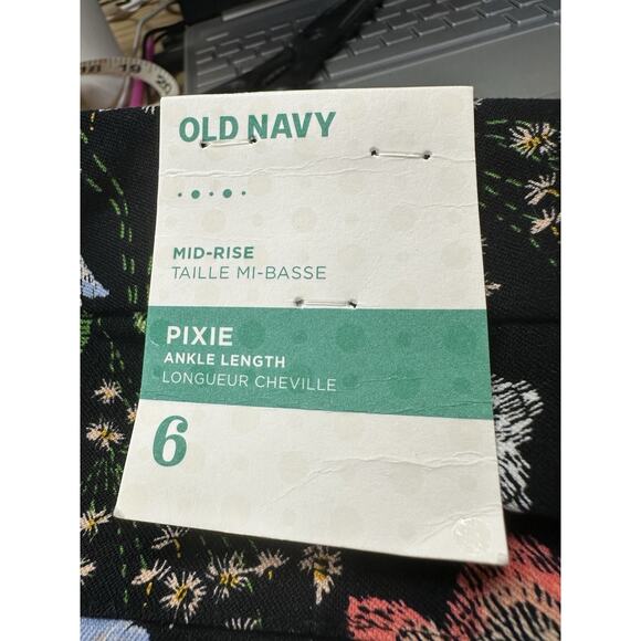 OLD NAVY Women’s Pixie Black Floral Mid Rise Skinny Pants Size 6 - Picture 5 of 8